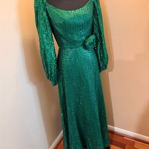 Elegant Green Sequin Dress